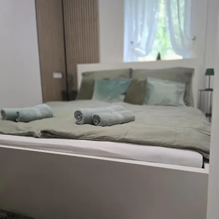 Zoe Apartment Balatonmariafurdo